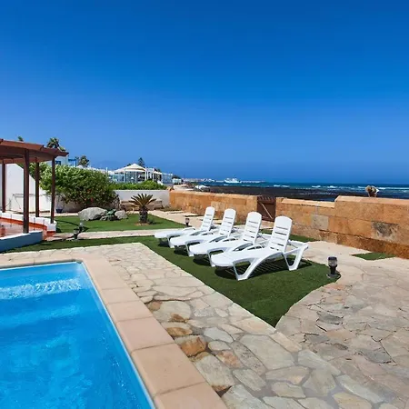 El Castillito, Beachfront *