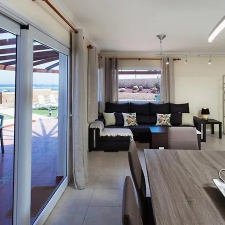 El Castillito, Beachfront Villa *